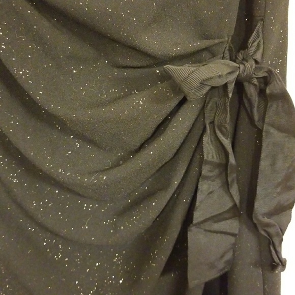 🎉Taylor Party Dress.🎉 - Picture 3 of 8